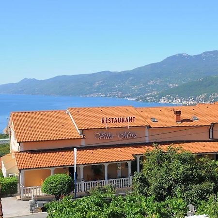 Villa Mira Кастав Экстерьер фото